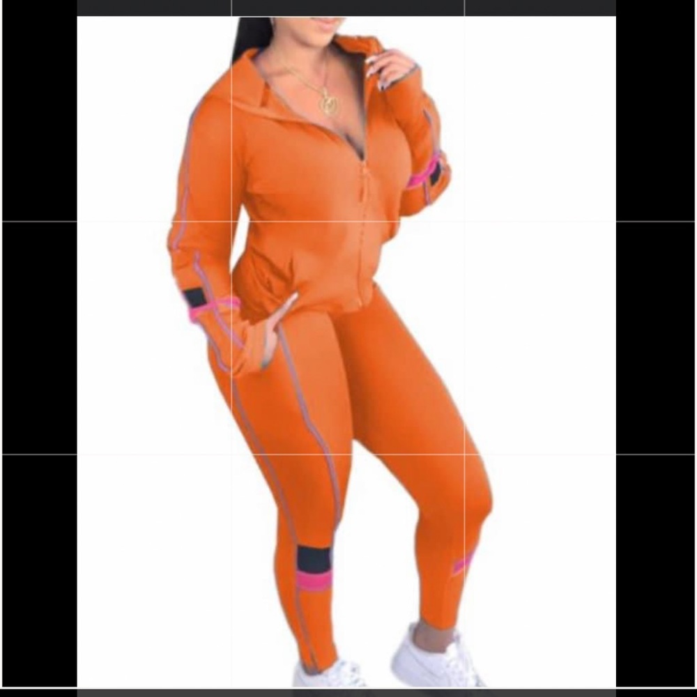 Two-piece tracksuit
